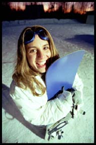Shannon snowboard 1.JPG (16226 bytes)